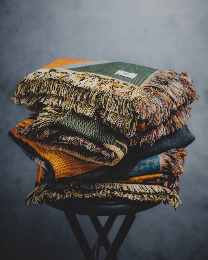 (Pre-Sale ETA: Early Dec) Knit Blankets [Montana Scene '24]