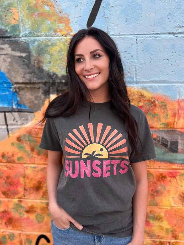 Chasing Sunsets Graphic Tee (Ready To Ship)