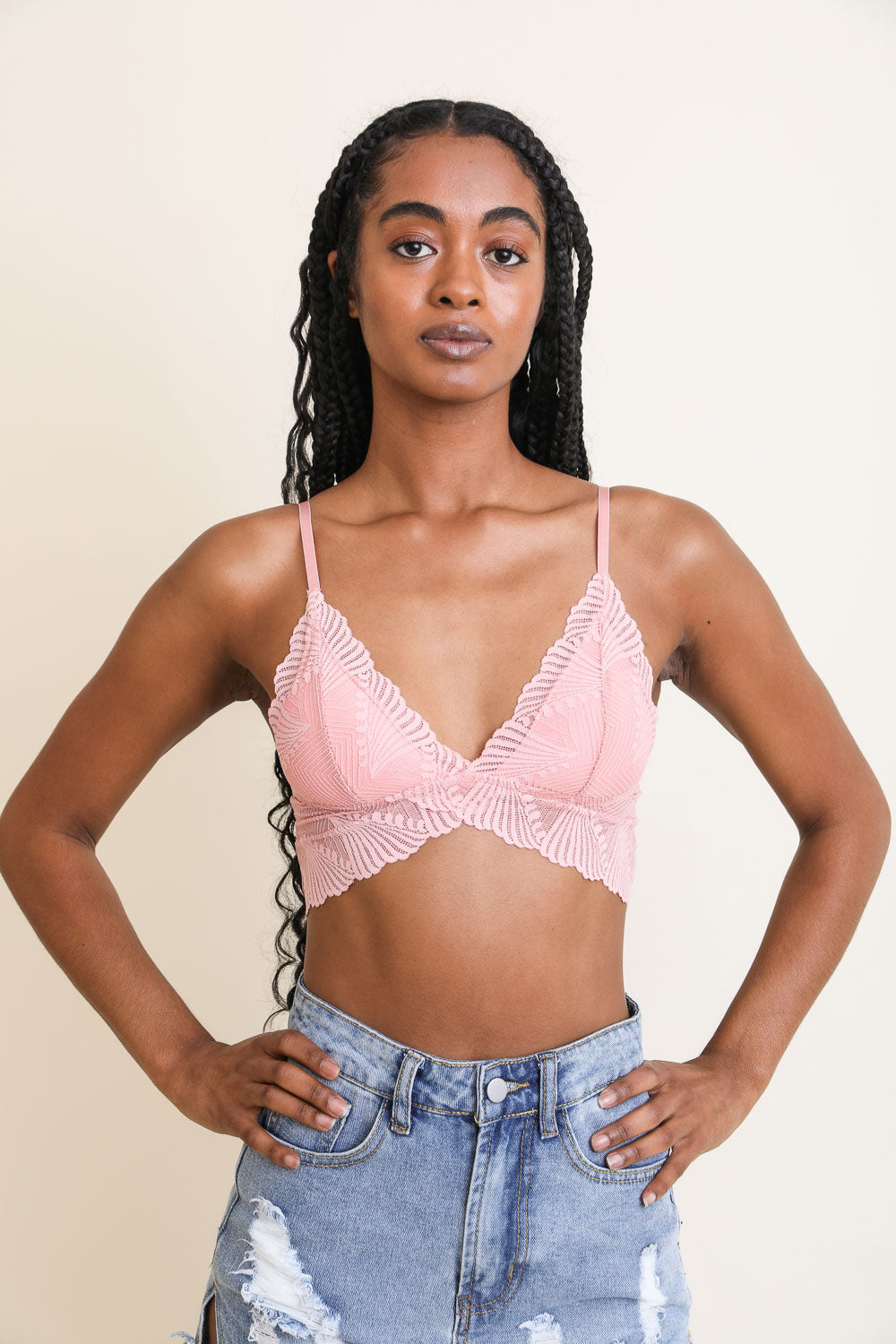 Romantic Lace Scallop Bralette Small / Blush